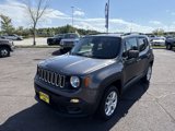 Used 2017 Jeep Renegade Latitude image 2