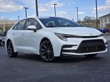 Used 2023 Toyota Corolla SE image 2
