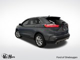 Used 2023 Ford Edge Titanium image 3