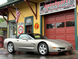 Used 1999 Chevrolet Corvette Convertible w/ Memory Pkg image 2