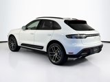 Certified 2024 Porsche Macan image 3