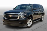 Used 2017 Chevrolet Suburban LT image 2