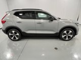 New 2025 Volvo XC40 B5 Plus w/ Climate Package image 5