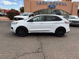 Used 2024 Ford Edge SE w/ Black Appearance Package image 2