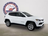 New 2025 Jeep Compass Latitude image 2