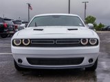 Used 2018 Dodge Challenger SXT image 2