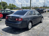 Used 2010 Volkswagen Jetta SEL image 4