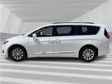 Used 2017 Chrysler Pacifica Touring-L image 3