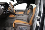 Used 2022 Bentley Bentayga image 2