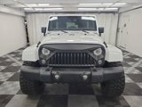 Used 2018 Jeep Wrangler Unlimited Sahara image 2
