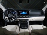 Used 2021 Mercedes-Benz E 350 4MATIC Sedan image 5