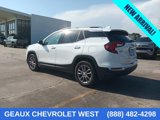 Used 2024 GMC Terrain SLT image 4