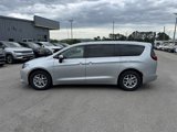 Used 2023 Chrysler Voyager LX image 4