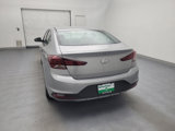 Used 2020 Hyundai Elantra SE image 6