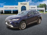 Used 2021 Toyota Venza Limited image 2