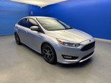 Used 2016 Ford Focus SE w/ SE Sport Package image 2