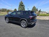 New 2025 Chevrolet Equinox LT image 2