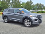 Used 2022 Ford Explorer XLT image 2