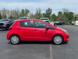 Used 2015 Toyota Yaris L image 3