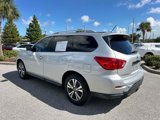 Used 2017 Nissan Pathfinder SL image 6