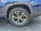 Used 2016 Toyota Highlander XLE image 5
