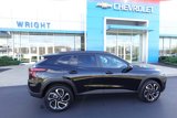 New 2025 Chevrolet Trax RS w/ Sunroof Package image 2