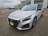 Used 2024 Nissan Altima 2.5 SV image 2
