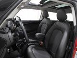 Used 2019 MINI Cooper 2-Door Hardtop w/ Signature Upholstery Package image 5