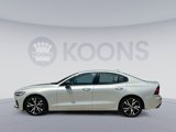 Used 2019 Volvo S60 T6 R-Design image 2