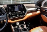 Used 2020 Toyota Highlander Platinum image 6