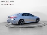 Used 2018 Toyota Camry SE image 5