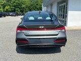 Certified 2025 Hyundai Elantra Limited image 4