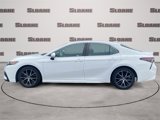 Used 2023 Toyota Camry SE image 2