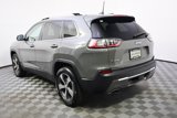Used 2019 Jeep Cherokee Limited image 3
