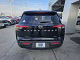 Used 2023 Nissan Pathfinder S image 4