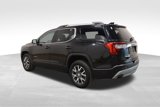 Used 2023 GMC Acadia SLT image 3