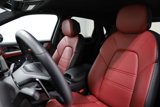 Used 2024 Porsche Cayenne image 5