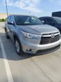 Used 2015 Toyota Highlander Limited image 2