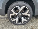 Used 2022 Volkswagen Taos SEL w/ Panoramic Sunroof Package image 5