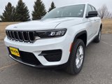 New 2025 Jeep Grand Cherokee Laredo image 5