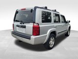 Used 2009 Jeep Commander Sport image 5