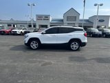 Used 2019 GMC Terrain SLE w/ Driver Convenience Package image 2
