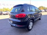 Used 2017 Volkswagen Tiguan S image 5