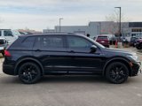 Used 2024 Volkswagen Tiguan SE R-Line w/ MDO Package, Two-Row image 4