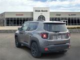 Used 2016 Jeep Renegade Latitude image 4