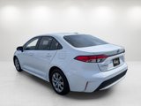 Used 2022 Toyota Corolla LE image 3
