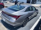 Used 2023 Hyundai Elantra SEL image 3