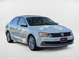 Used 2015 Volkswagen Jetta SE image 3