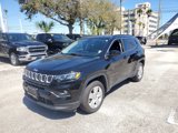 Used 2022 Jeep Compass Latitude image 3
