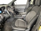 Used 2018 Ford Explorer XLT image 3